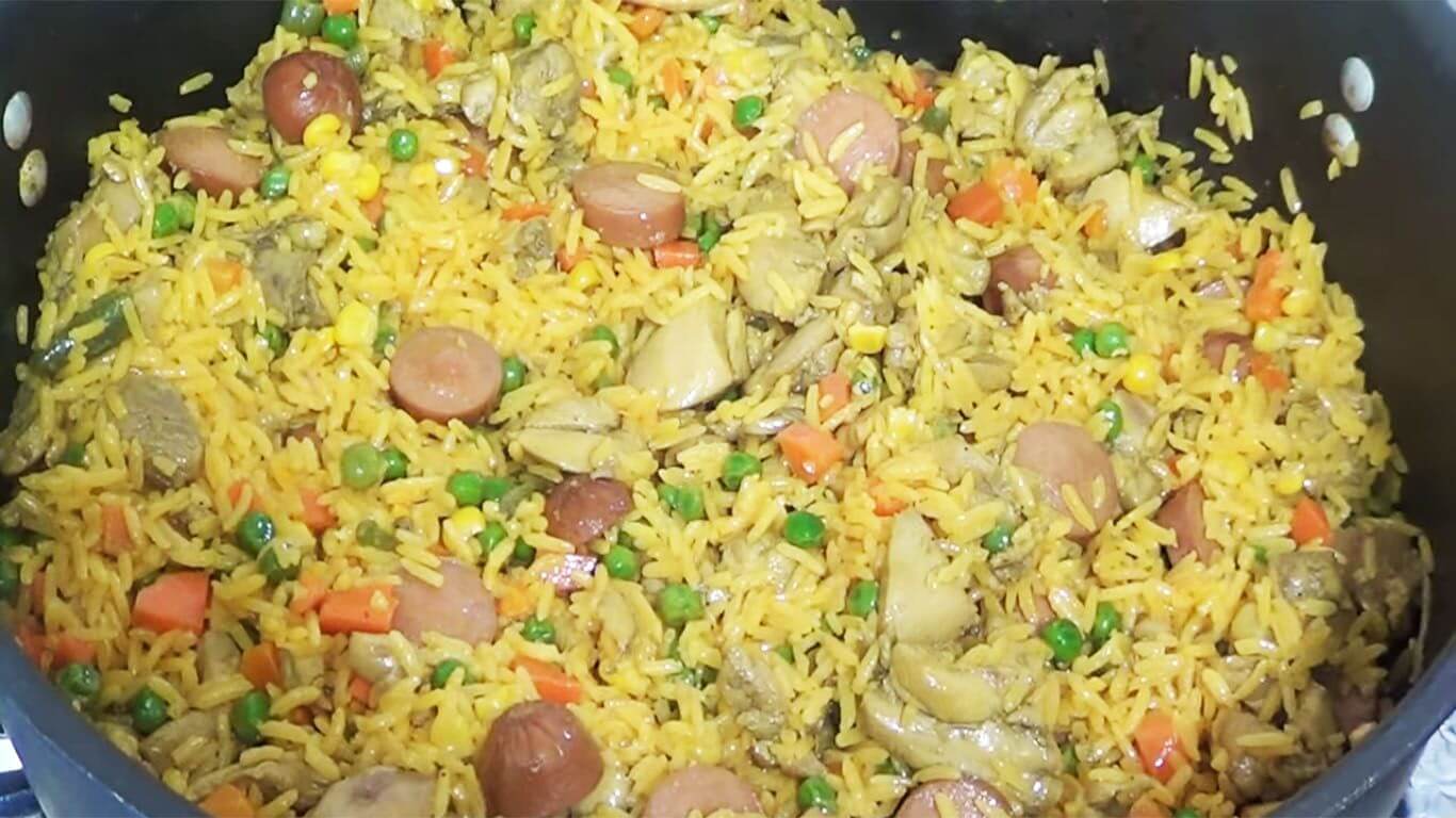 Arroz Con Pollo Un Platillo Tradicional De Venezuela Recetas Fáciles De Cocina 2613